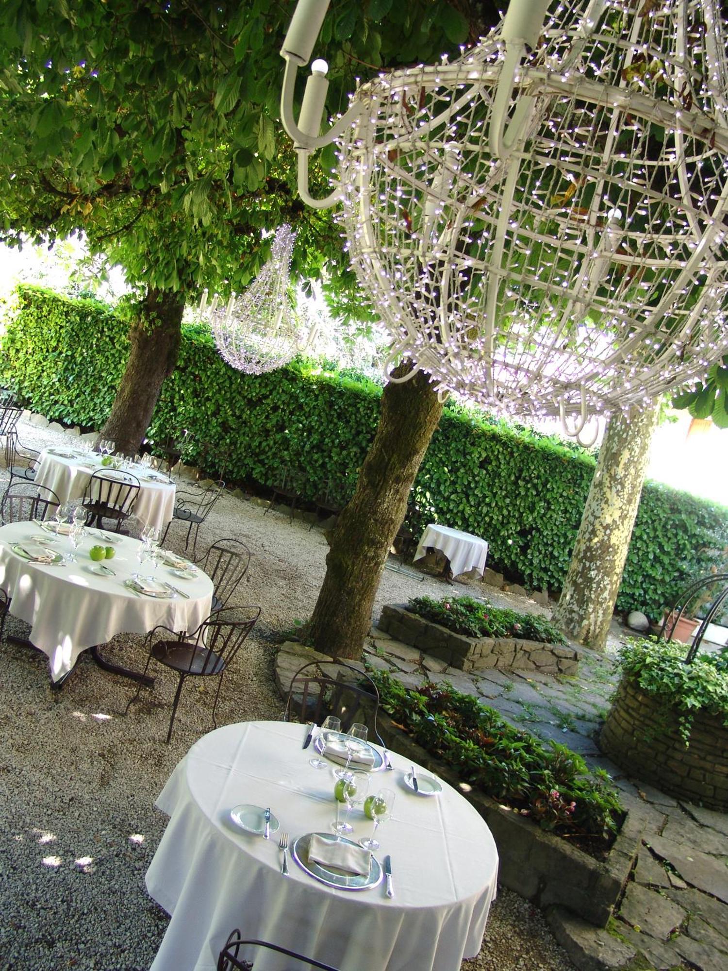 Hotel Restaurant Chavant Bresson  Exterior photo
